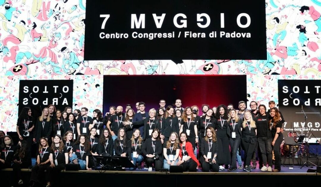 TEDx at Padova Congress: digital signage, motion graphics and olfactive branding